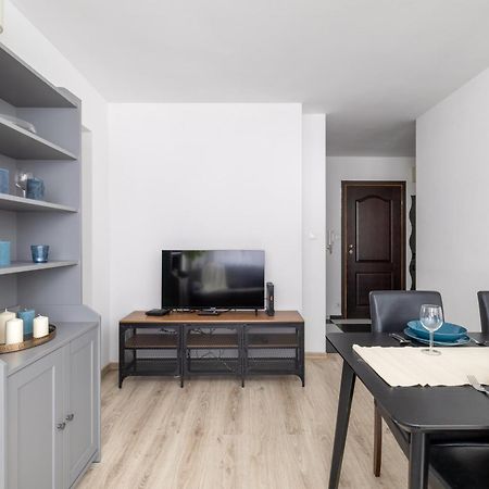 Apartment With Balcony Near Bulwary Wislane Wwa67 Warszawa Exteriör bild